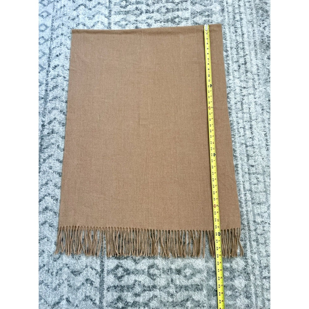 Lot of 2 Soft Scarves / Wraps With Fringe Heavyweight Camel & Ivory Cashmere - Picture 6 of 12